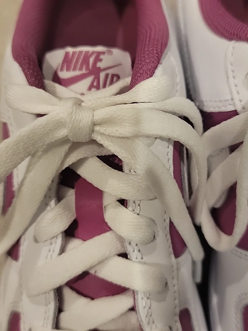 Nike Air Force 1 Low White & Magenta Sneakers Youth/Women~Size 6Y~New W/O Box